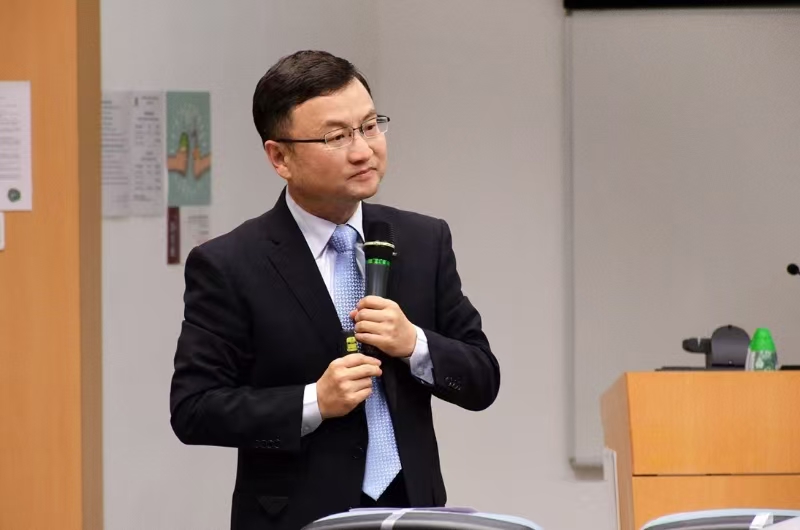  华体会正规平台创新论坛第一千九百三十七讲：分子Borromean环和结节