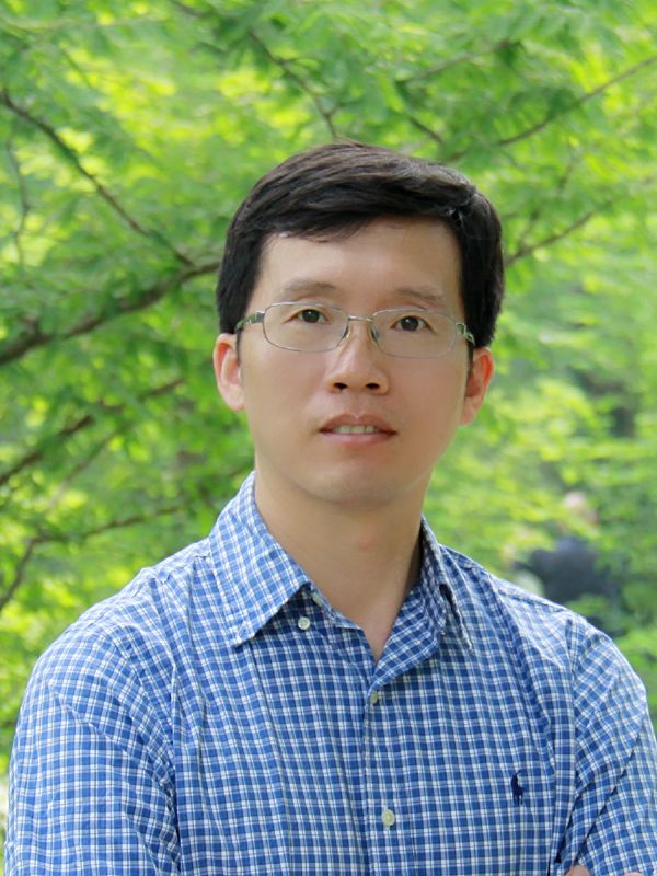 HBTY.COM创新论坛第六百二十九讲（“弘扬爱国奋斗精神、建功立业新时代”系列活动)：叶绿素合成的光调控机制