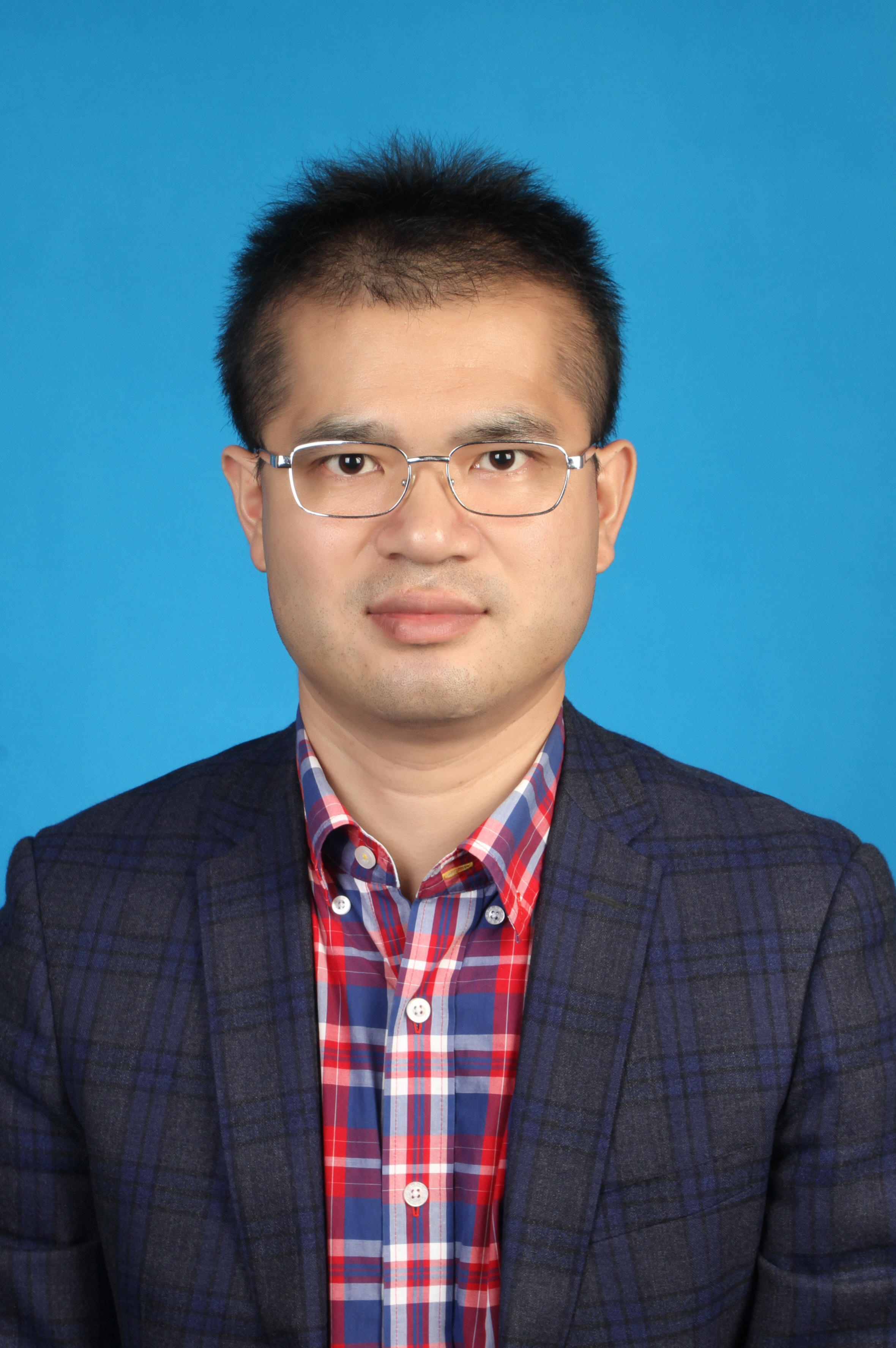 HBTY.COM创新论坛第一千一百三十五讲：分布式机器学习网