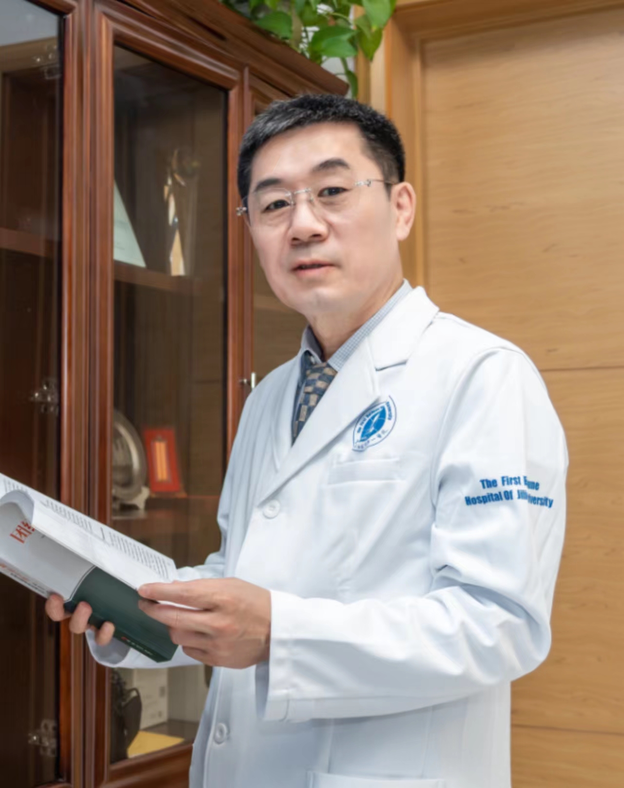 HBTY.COM创新论坛第一千五百一十一讲：GE Pigs: Biomedical Models and Beyond